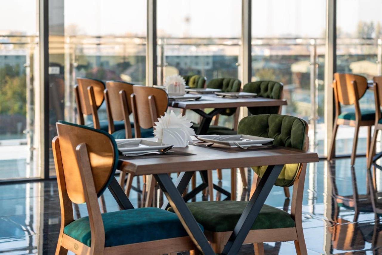 Rayyan Hotel & Spa Tashkent Exterior foto