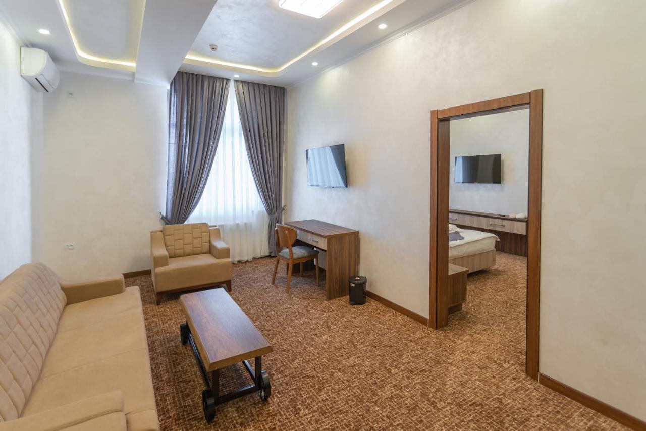 Rayyan Hotel & Spa Tashkent Exterior foto
